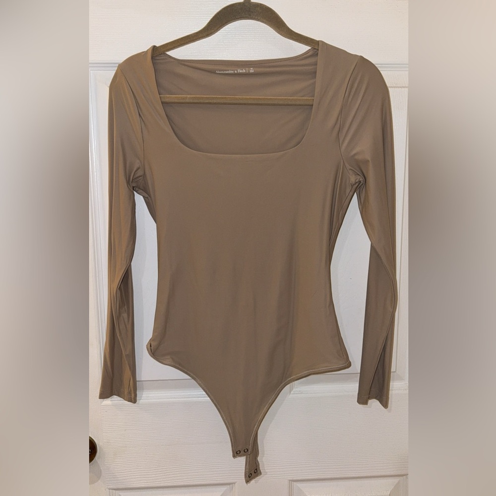 Abercrombie & Fitch Taupe Long Sleeve Bodysuit